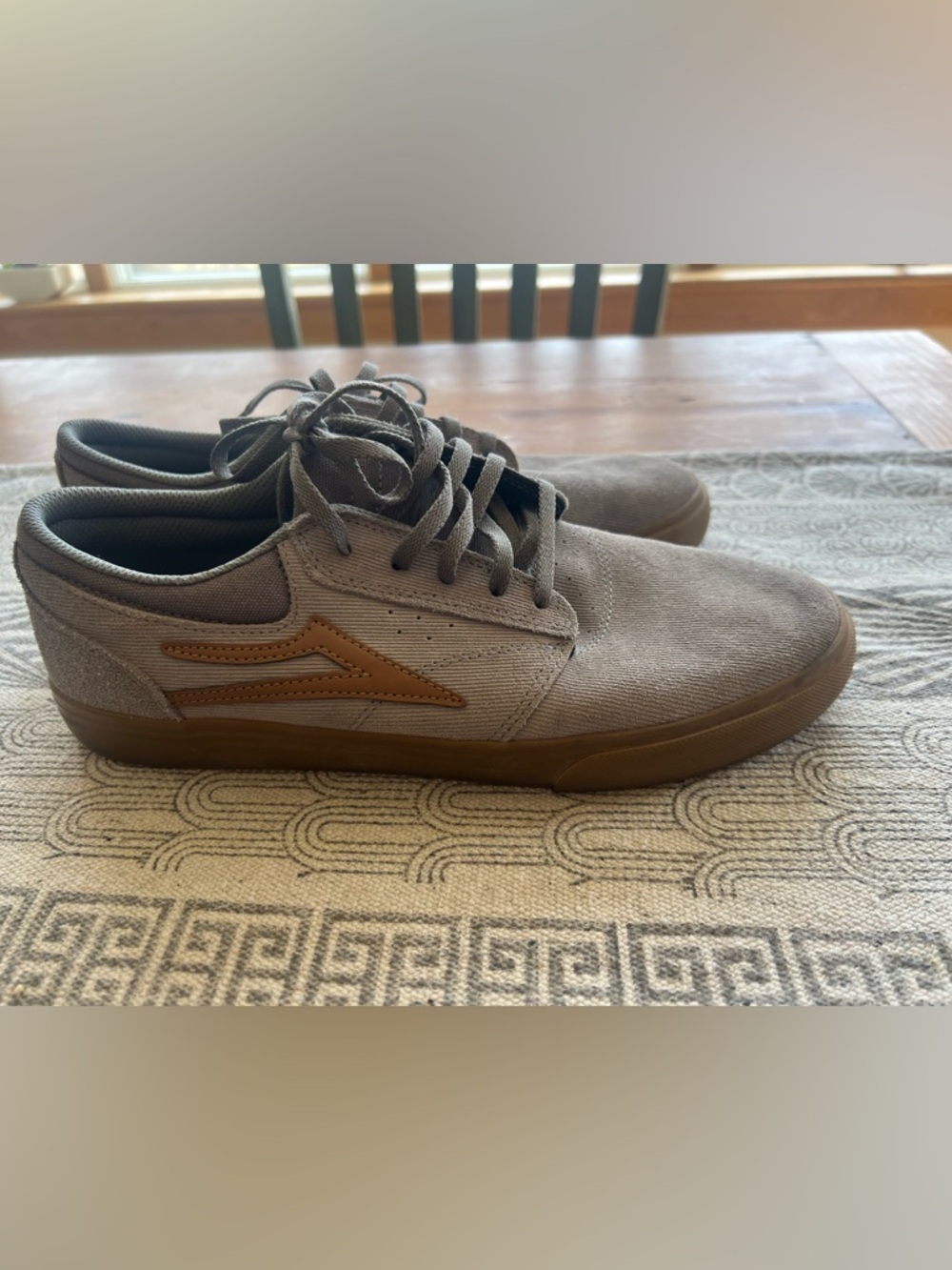 Mens Lakai Sneaker Size 10.5 Grey/Brown